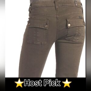 7 for all Mankind Ankle Zip Skinny Jeans.  Size 24 ⭐️Host Pick⭐️